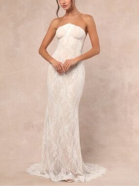 Lulu's Valeria White Lace Strapless Bustier Maxi Dress